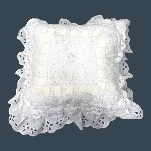 Vintage White Eyelet Lace Wide Victorian Throw Pillow Romantic Cottage Chic 9" - Picture 1 of 4
